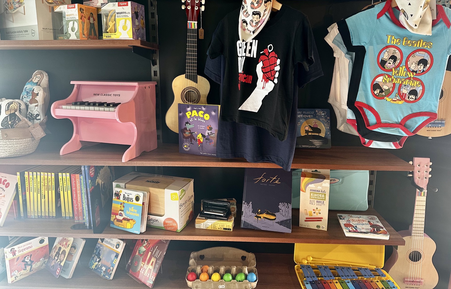 Rayon Corner Kids Music Corner